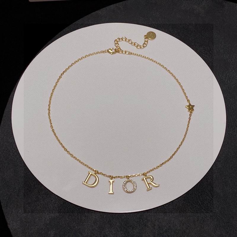 Dior Necklace 05lyr384